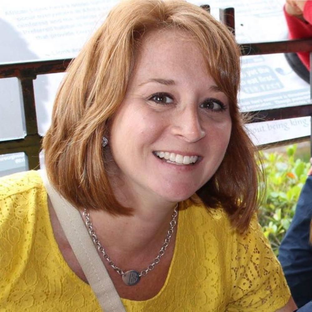 Meet your Posher, Julie